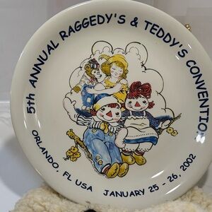 Charming Raggedy Ann & Teddy's Convention Plate
